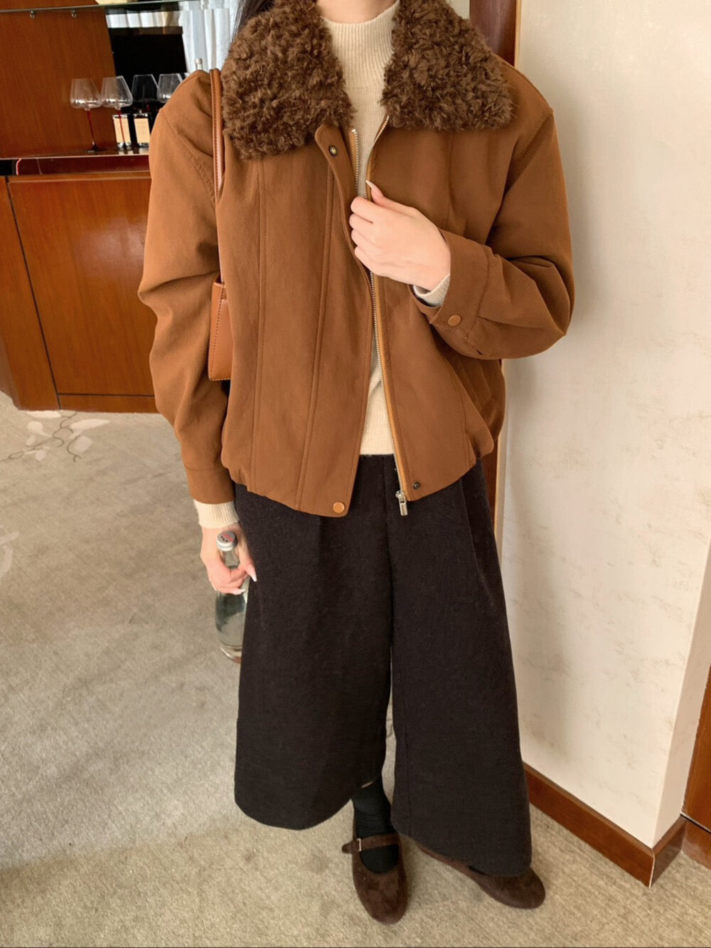 // 拼接卷毛領設計感短外套