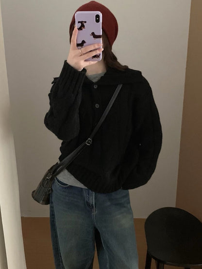 // 30%羊毛可立領鈕扣麻花毛衣