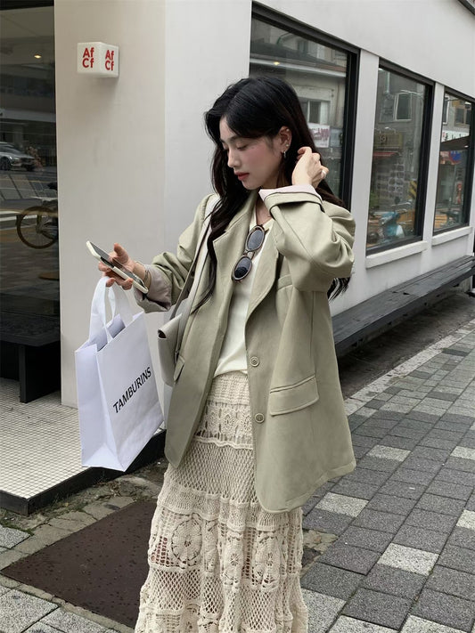 // 啞光質感彷皮西裝外套￼