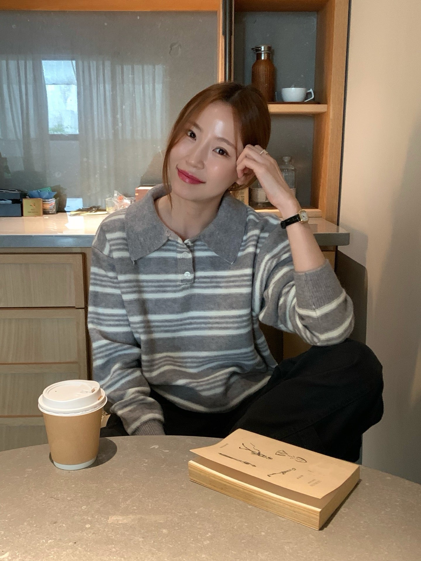 // 復古拼間翻領針織上衣