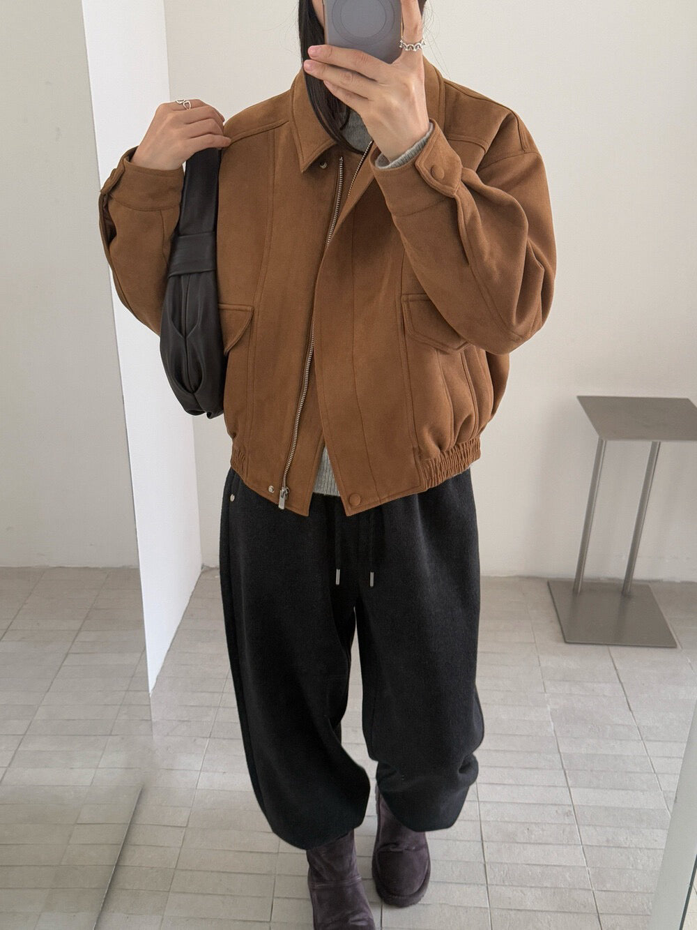 // 經典翻領設計麂皮絨夾棉外套