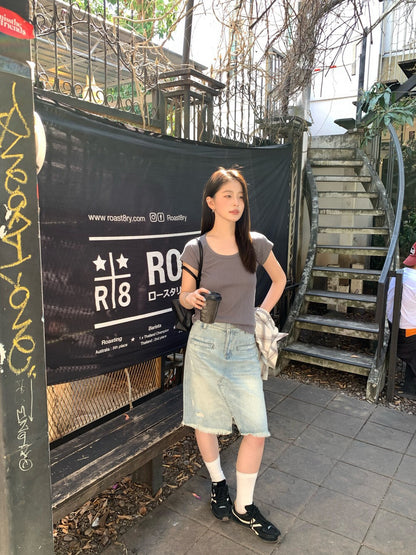 🦙 U領顯瘦插肩彈性TEE