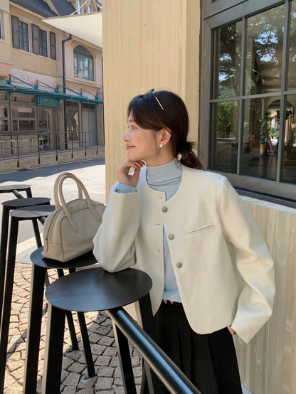 // 質感鈕扣10%wool弧邊薄毛呢外套