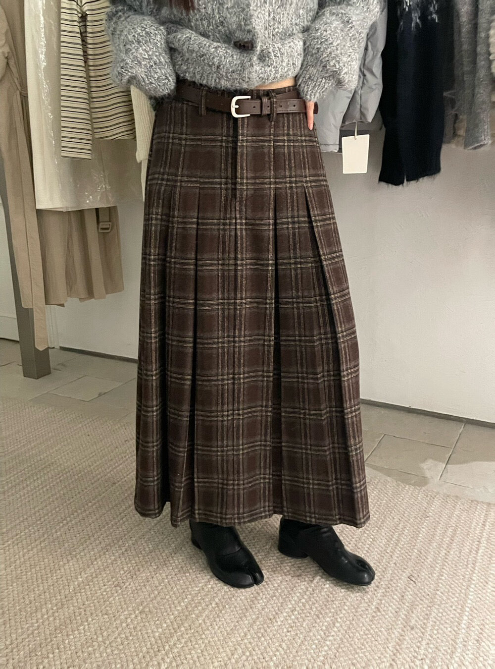 // 30%wool格紋壓褶毛呢中長裙(連腰帶)