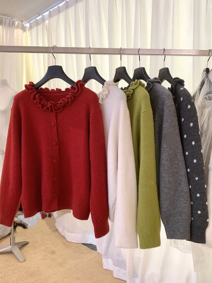 // 設計感花邊領口CD