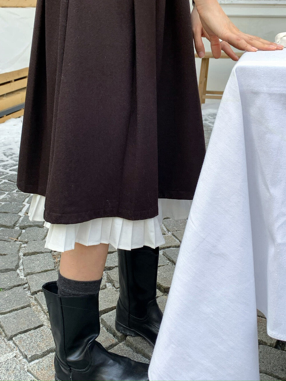 // 裙頭位超美拼接百褶腳50%羊毛中裙