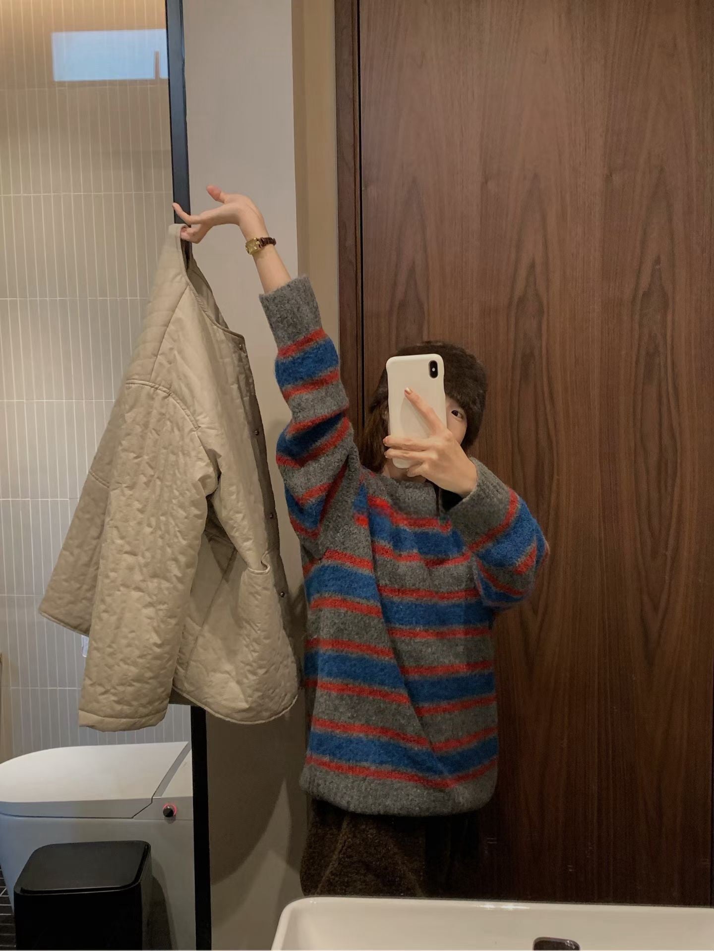 // 10%羊毛復古配色間條毛衣