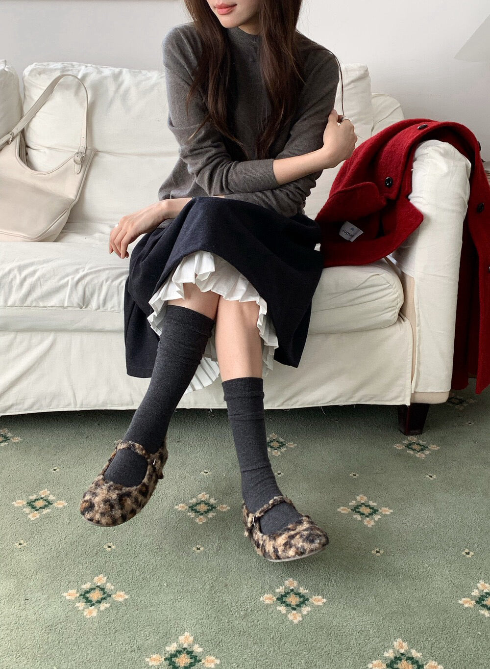 // 裙頭位超美拼接百褶腳50%羊毛中裙