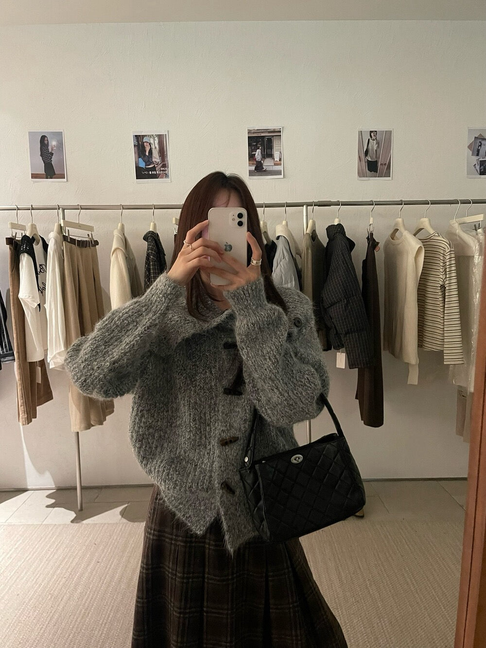 // 慵懶復古大翻領軟糯牛角鈕CD