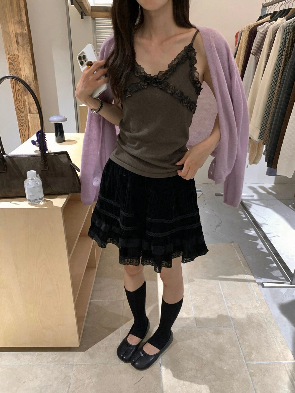 B168 / 疊穿神器lace邊小吊帶