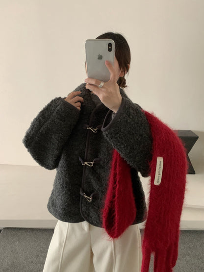 //65%羊毛特別鈕扣羊羔毛連帽外套