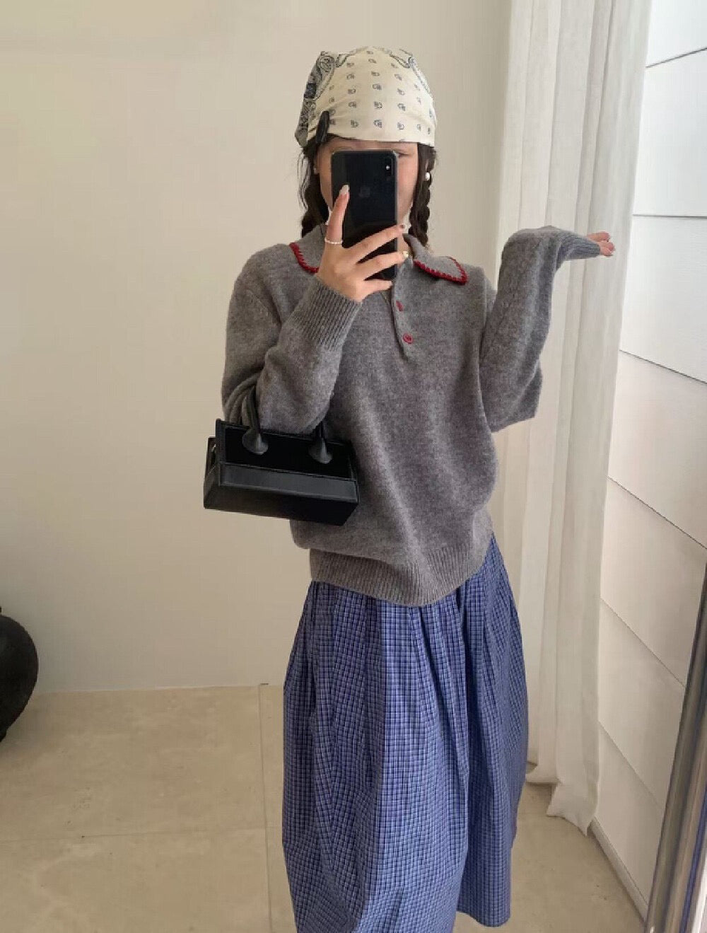 // 100%羊毛撞色包邊縫線鈕扣翻領NT