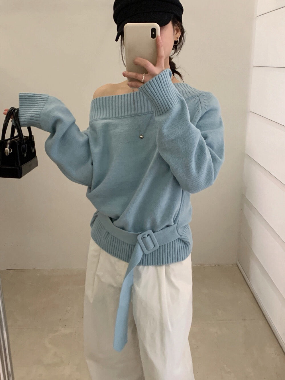 // 一字肩斜肩連腰帶NT