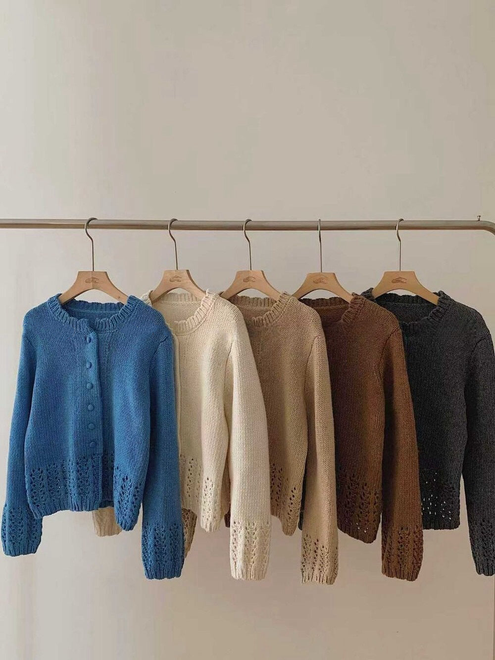 // 花邊領+袖鈎花腳包扣CD