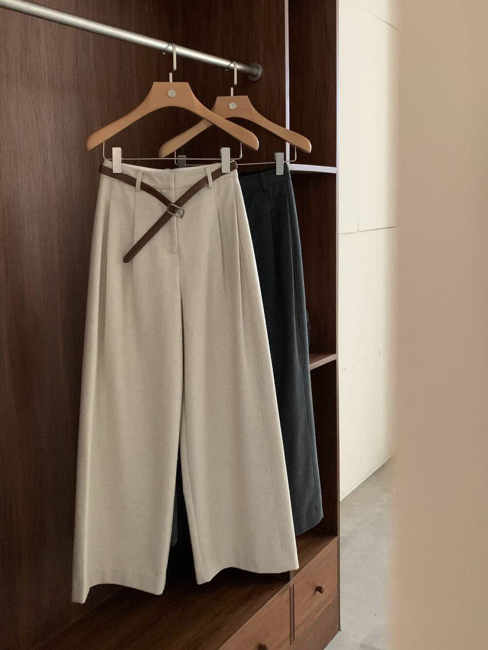 // 50%wool高級感直腳全長毛呢褲