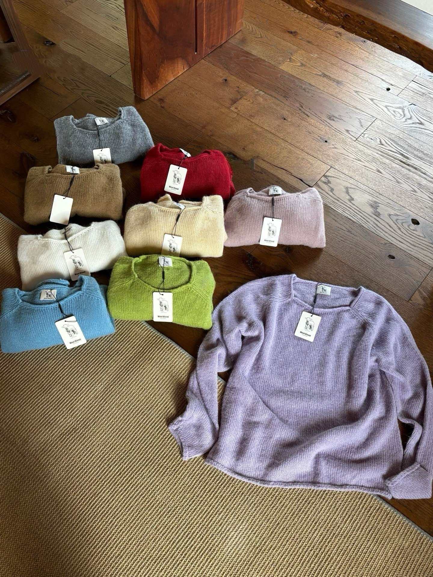 // 超美色系慵懶落肩針織上衣