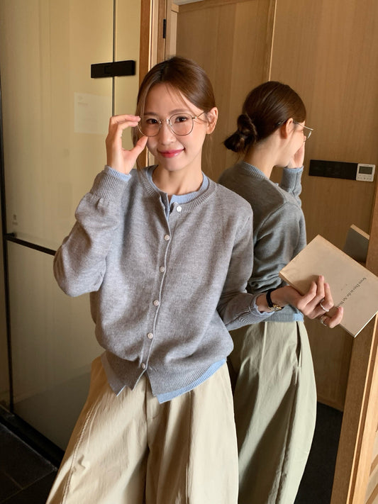 // 撞色疊穿假兩件針織外套