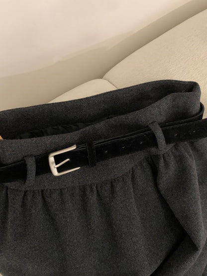 // 7%wool壓褶A字超遮肉半截裙(連腰帶)