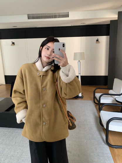 // 特別翻領設計皮毛一體中長外套