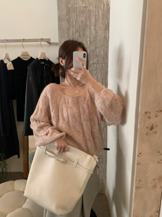 // 大圓領扭紋麻花10%馬海毛NT