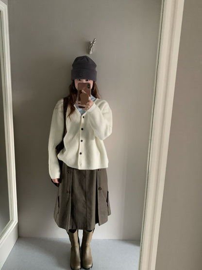 // 12色超美色系V領排扣羊絨紗CD