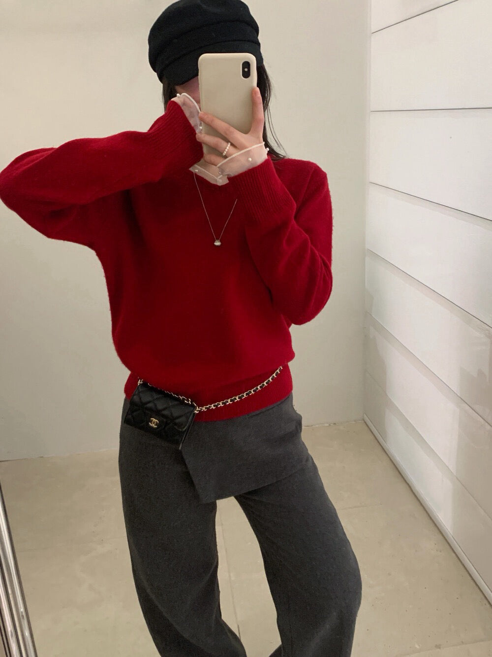 // 100%綿羊毛拼珍珠lace邊NT