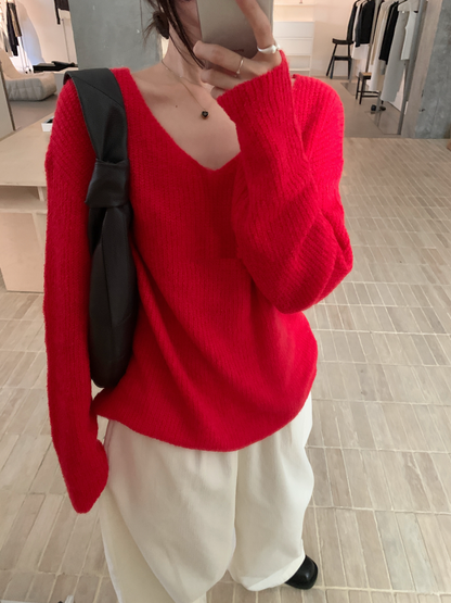 // 柔軟親膚馬海毛11色v領NT