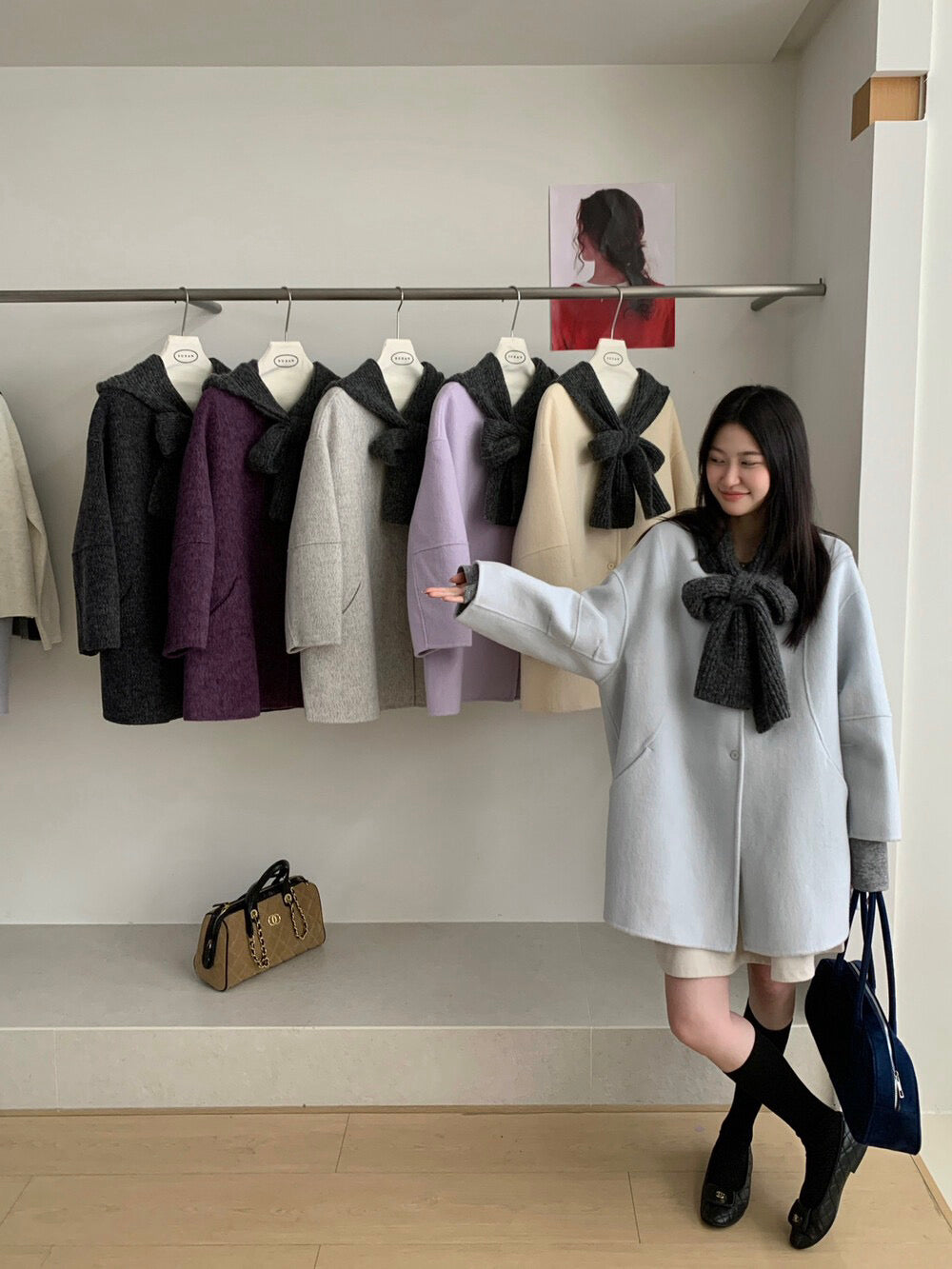 // 10%alpaca+90%wool簡約圓領手工外套(連頸巾)