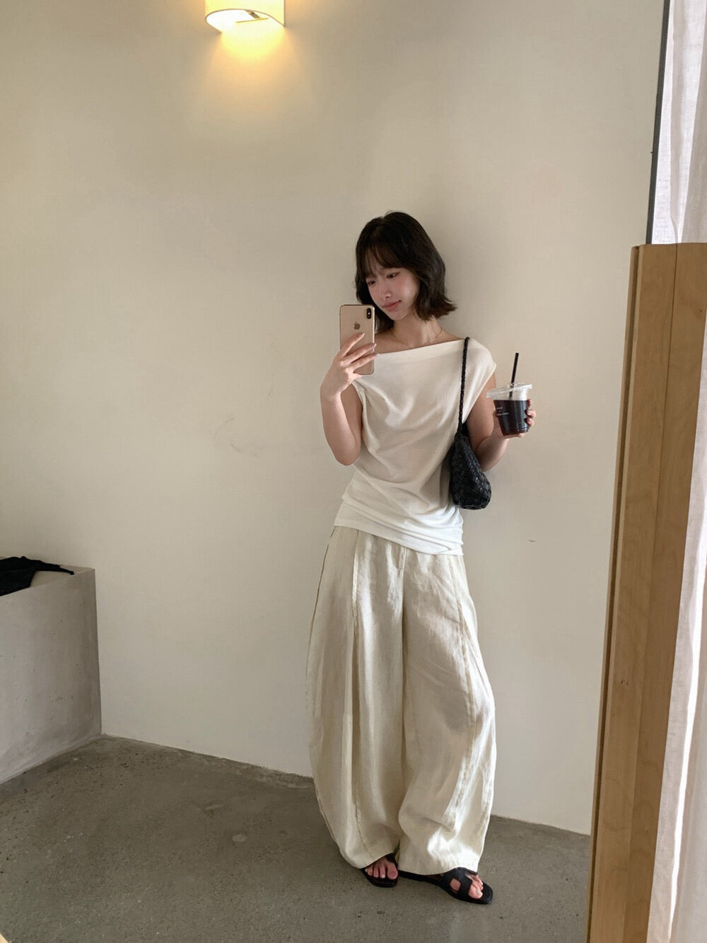 // lyocell天絲垂垂領打褶腰上衣