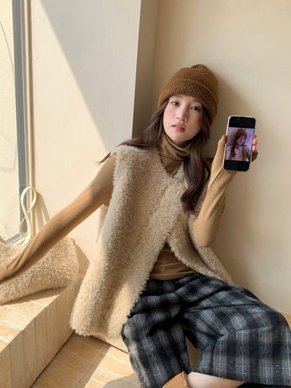 // 性價比極高皮毛一體毛茸馬甲外套(連斜肩袋)