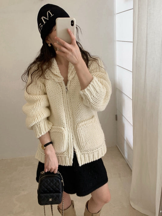 // 30%wool粗棒針手工織感圓翻領口袋拉鍊CD