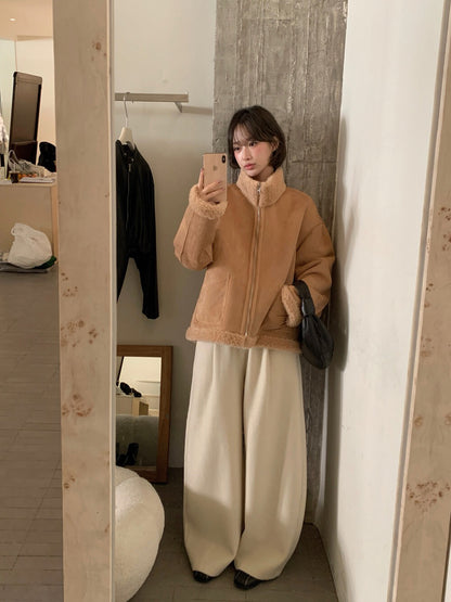 // 皮毛一體毛毛邊立領拉鍊外套