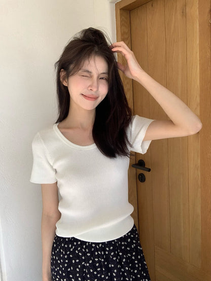🪃 U領大彈性顯瘦短袖針織上衣