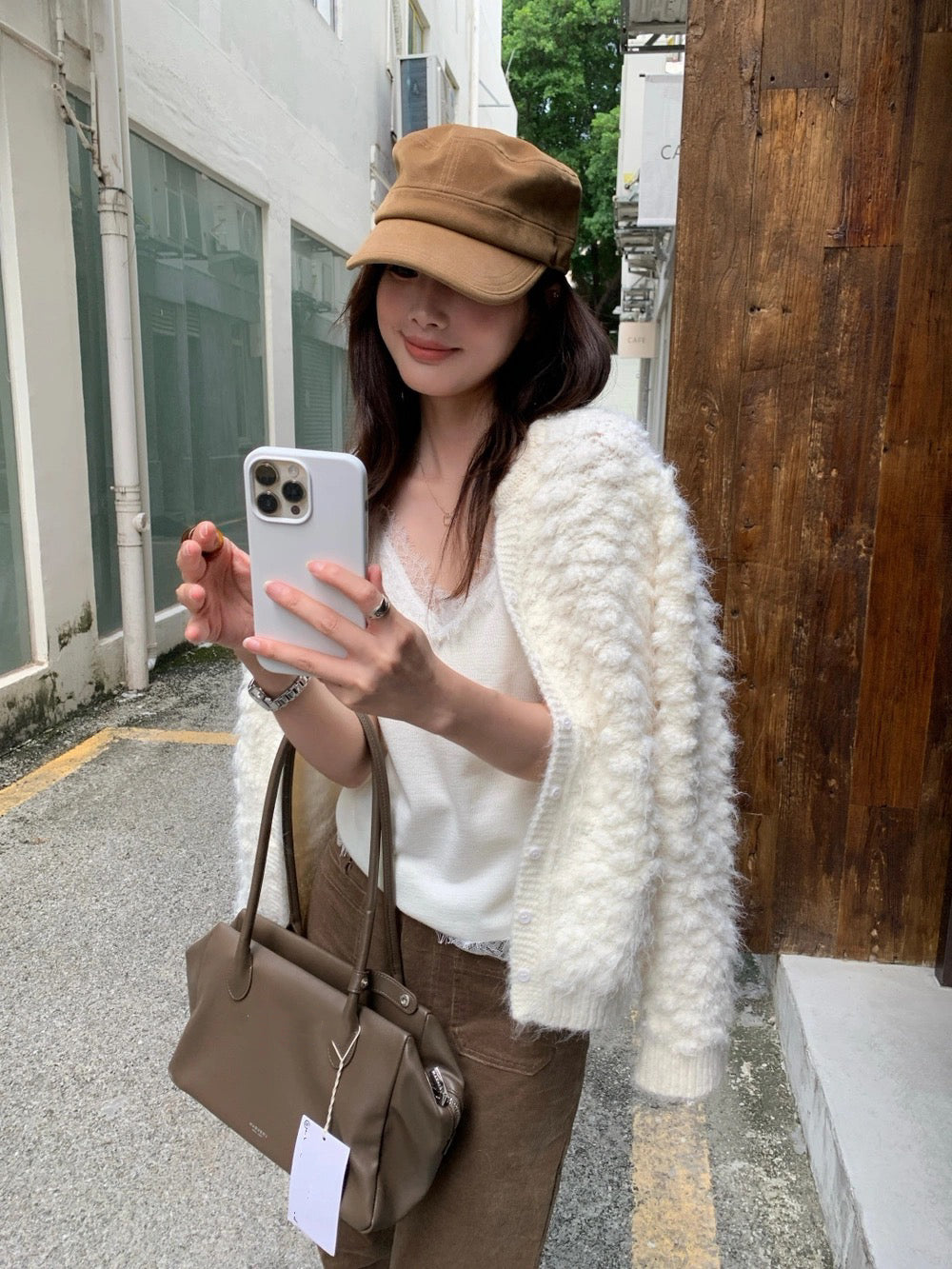 C83 / 立體圈圈紗圓領針織外套(8%WOOL)