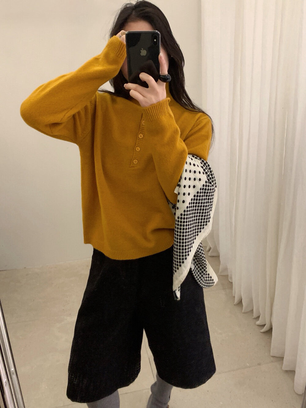 // 100%綿羊毛可立領半鈕扣NT