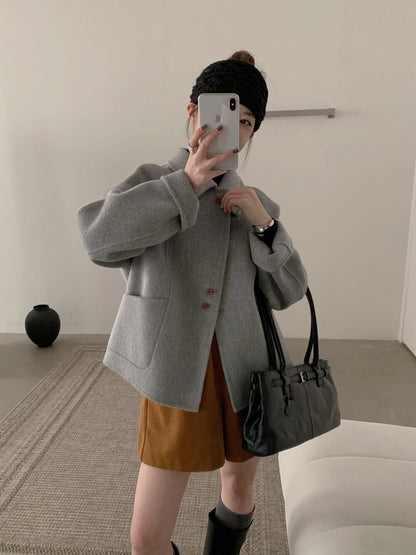 // 軟而不塌100%雙面羊毛特別鈕扣handmade外套