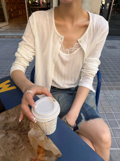 B60 / 暗紋lace邊吊帶+外套套裝