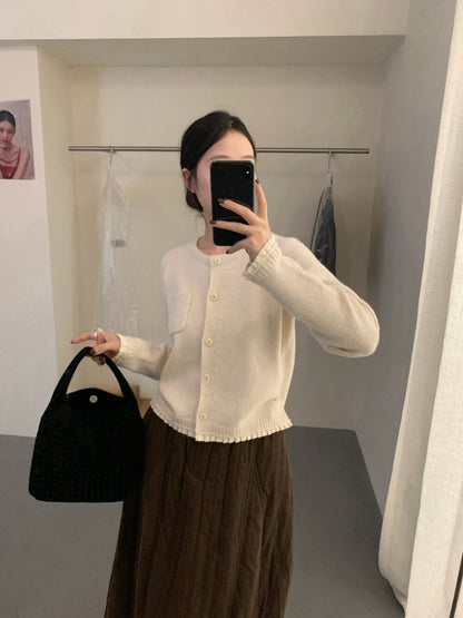 // 精緻鈕扣拼接百褶邊口袋軟糯CD