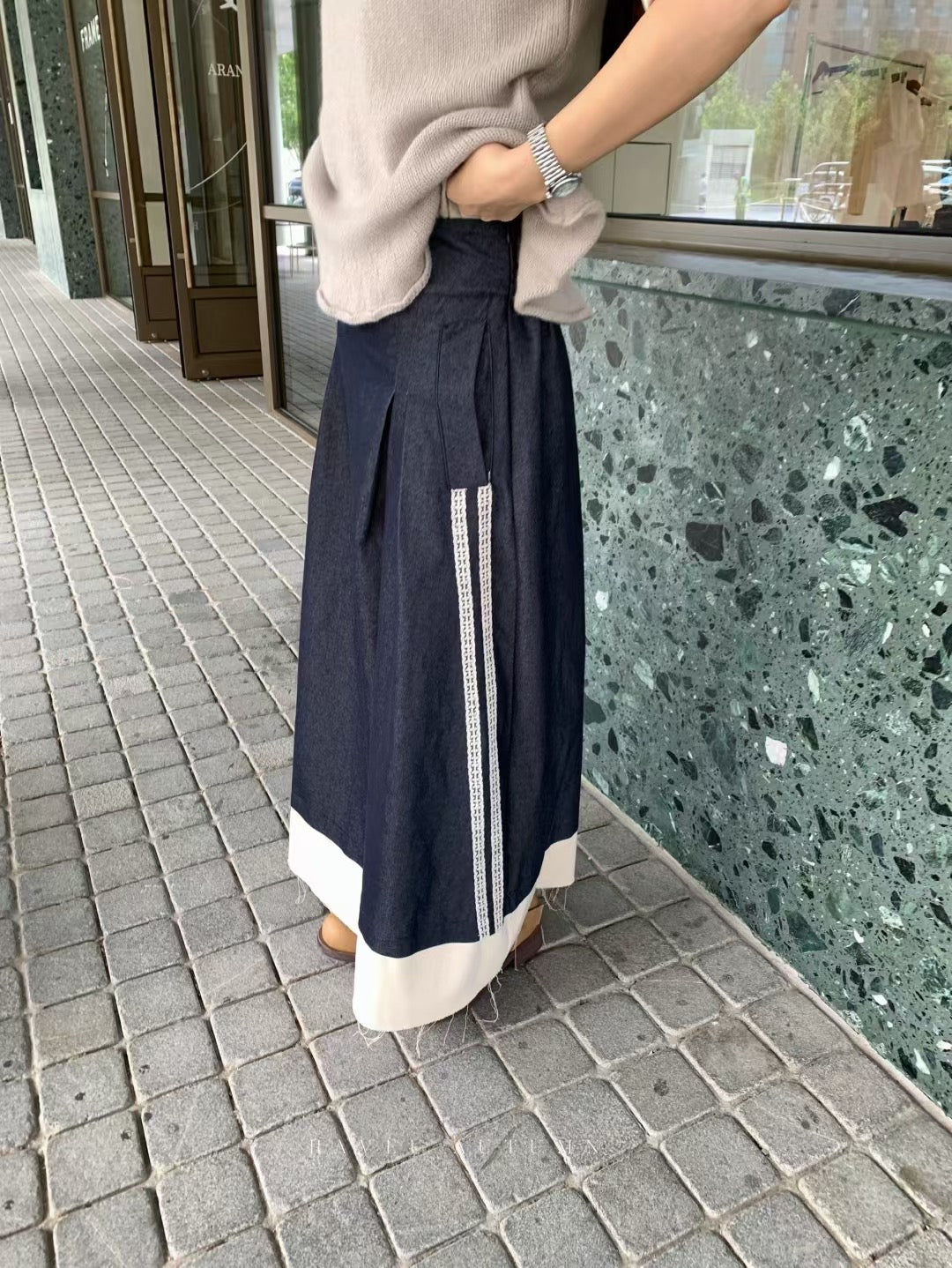 // 超重工棉麻拼lace不修邊傘裙