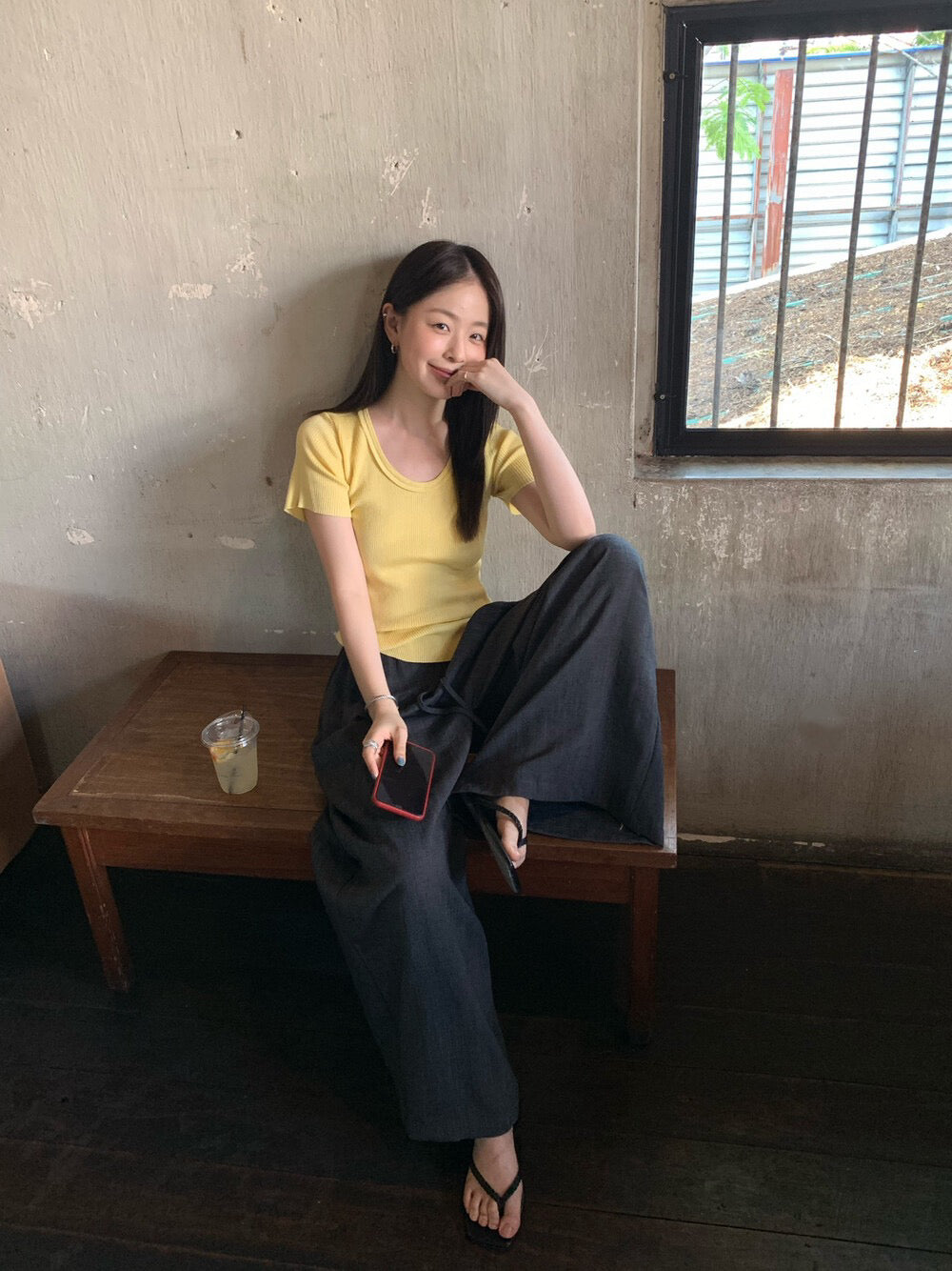 🪃 U領大彈性顯瘦短袖針織上衣