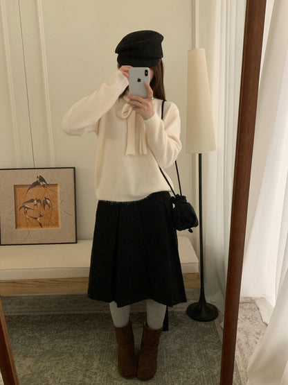 // 軟糯兔絨綁帶領毛衣