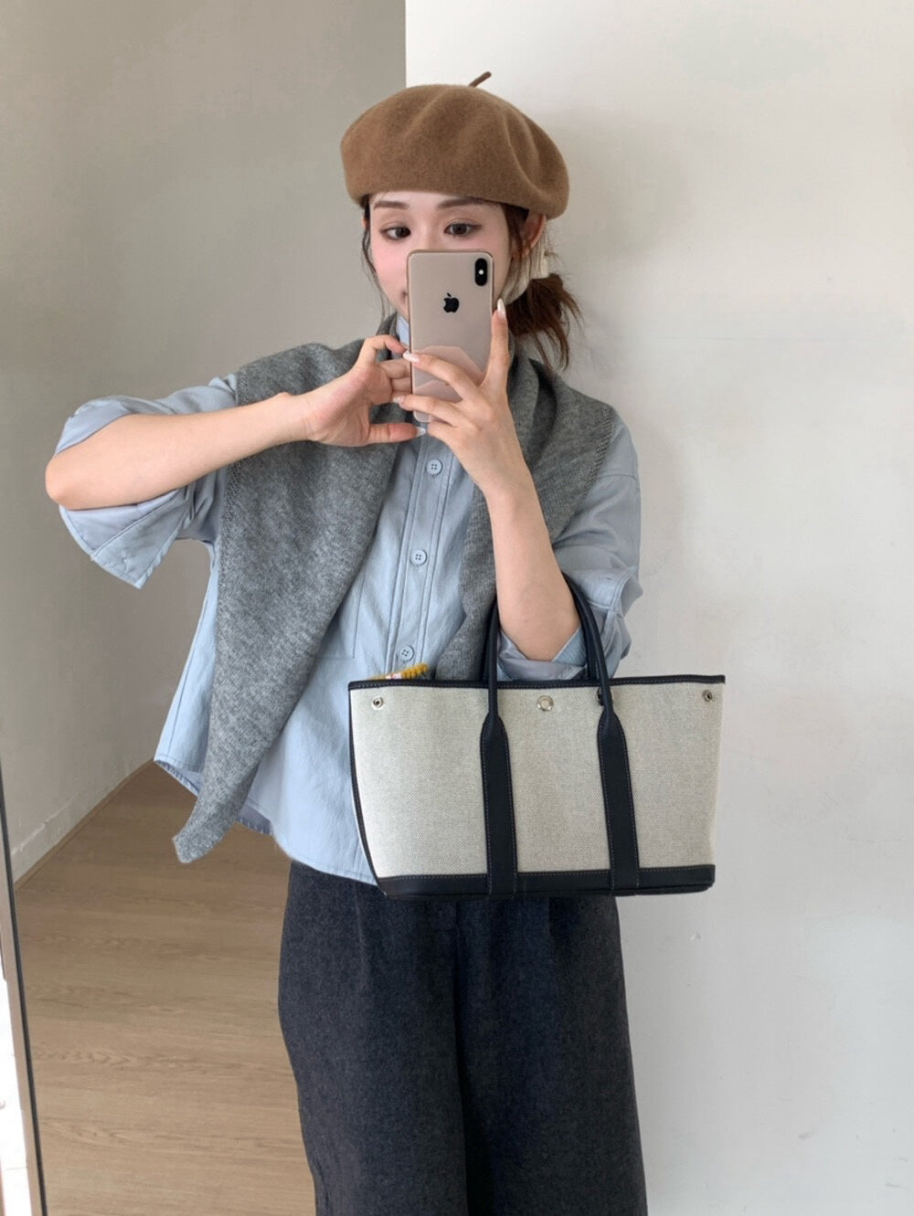 // 立領設計超軟彷皮外套(連披肩)