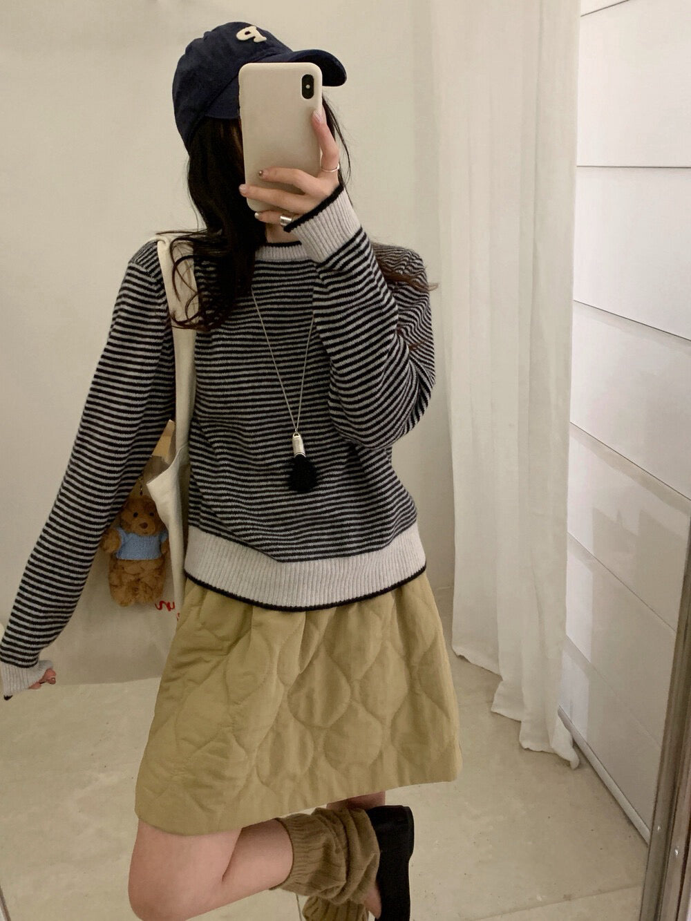 // 100%wool細間條包邊毛衣