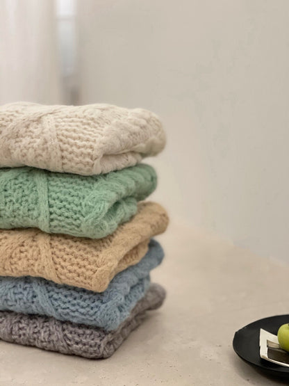 // 20%wool粗棒針麻花慵懶毛衣