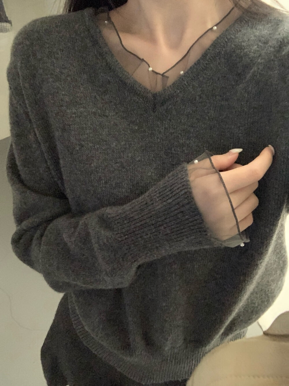 // 5%羊毛拼接lace+釘珠V領NT