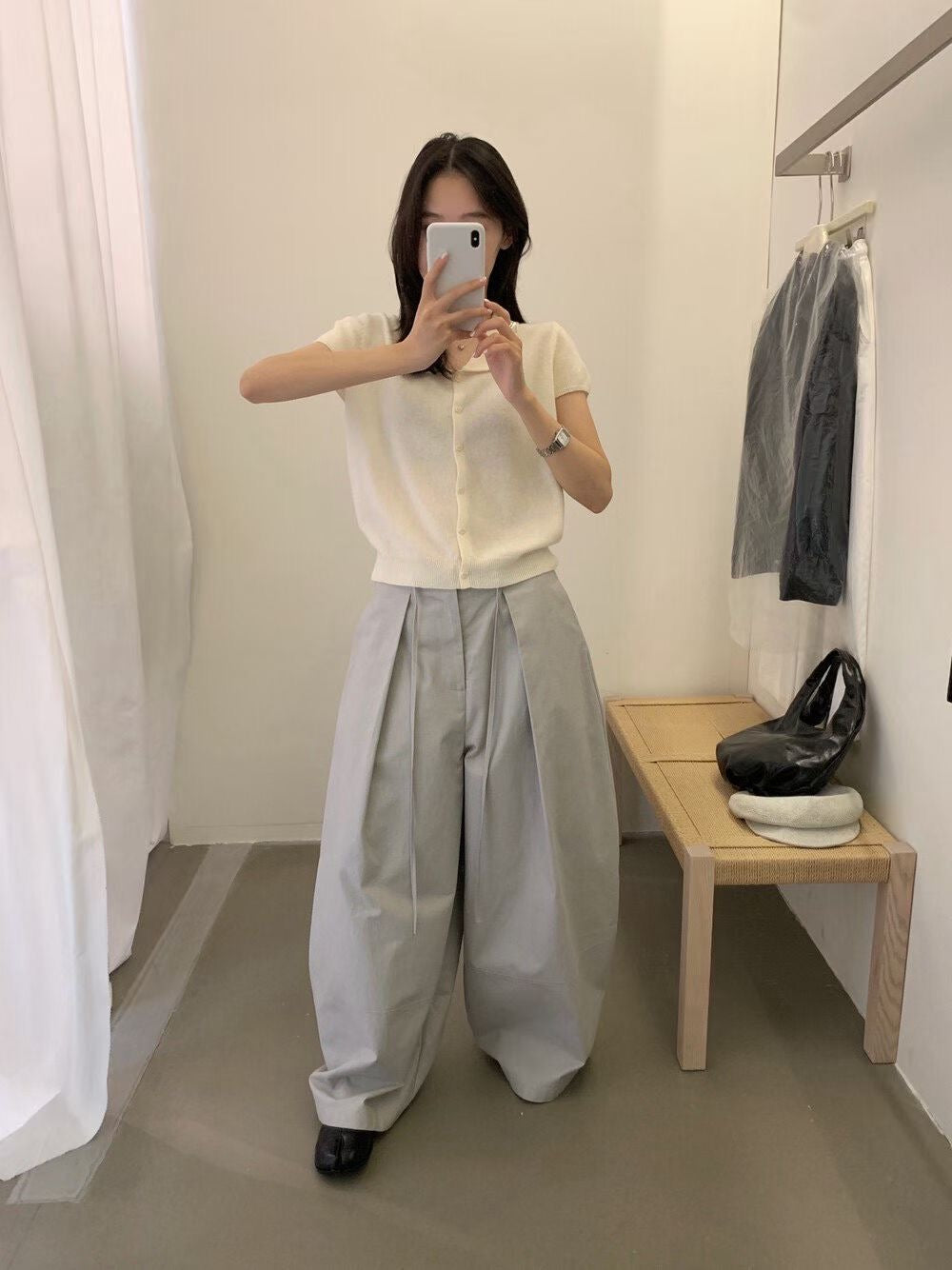 // 全羊毛心心鈕扣圓翻領小短袖NT