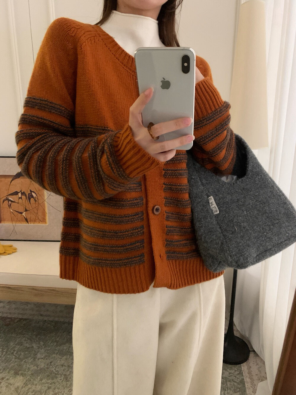 // 100%羊毛立體鈎線半間CD