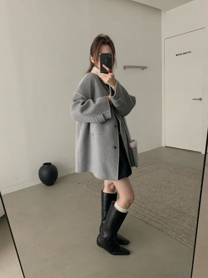 // 100%羊毛拼毛毛領中長手工外套(連袋仔)