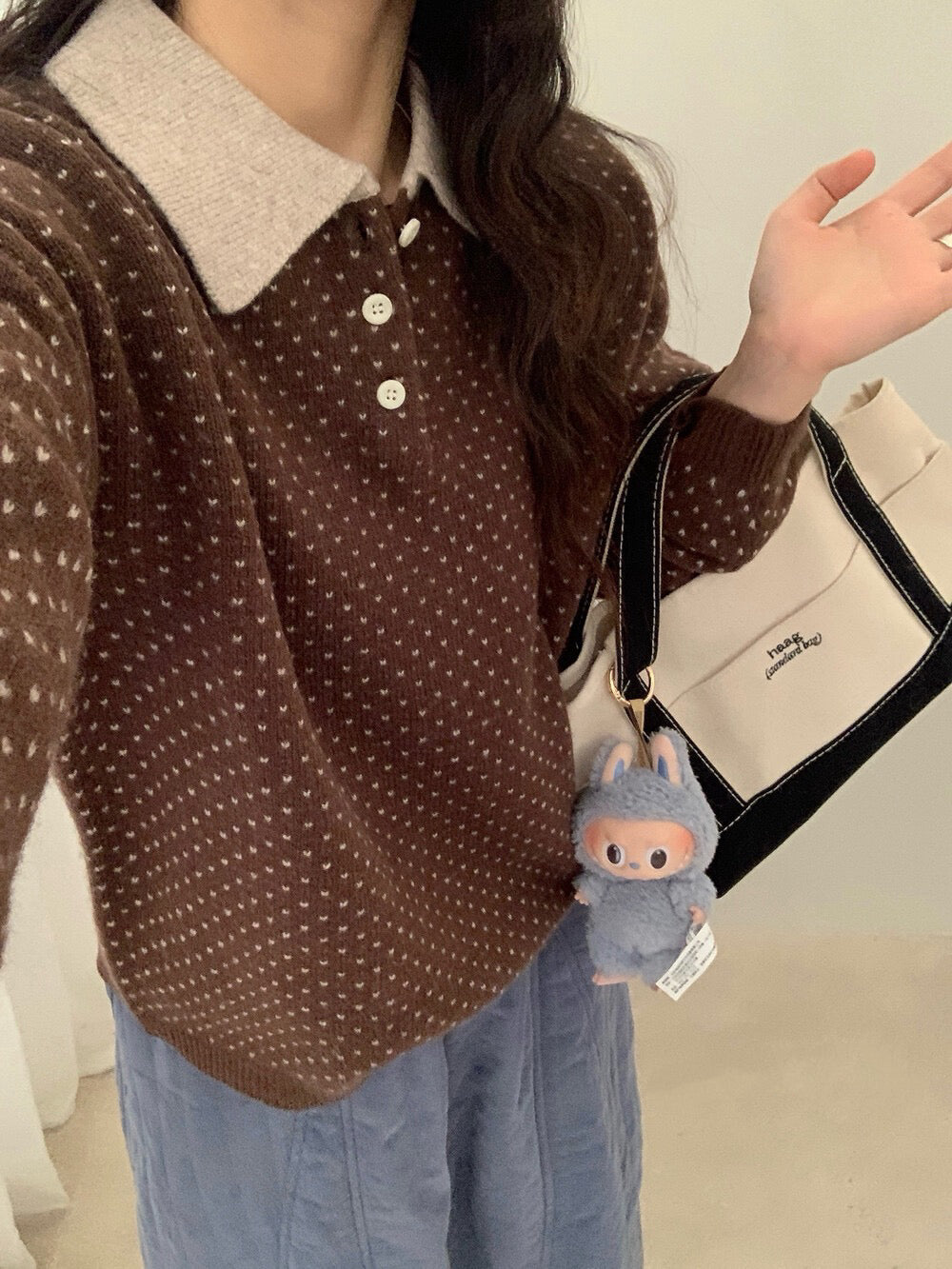 // 100%綿羊毛小心心點點撞色翻領NT