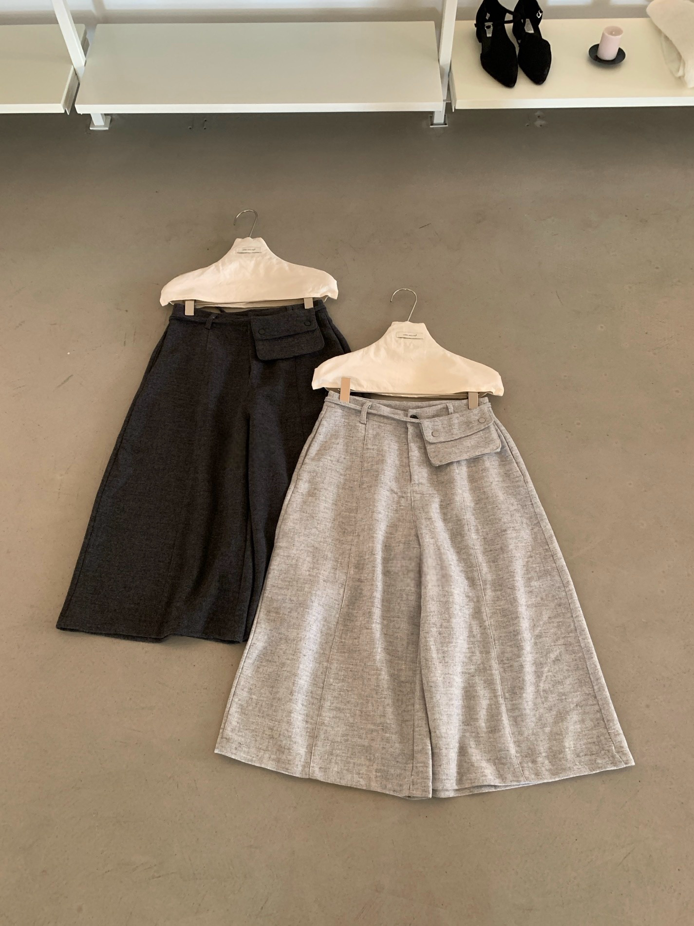 // 連袋仔腰帶八分薄羊呢褲